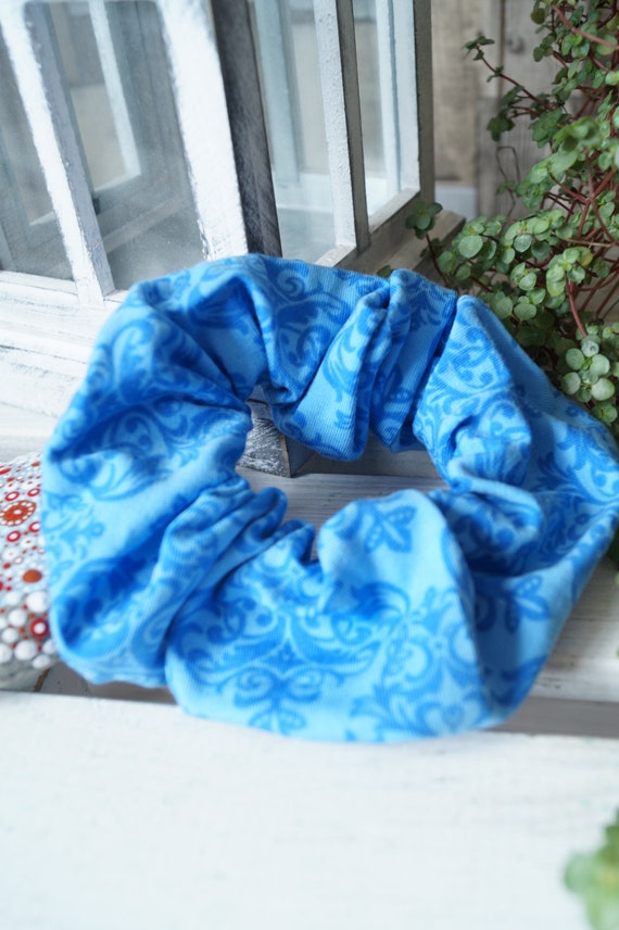 Scrunchie Haargummi Ornament blau