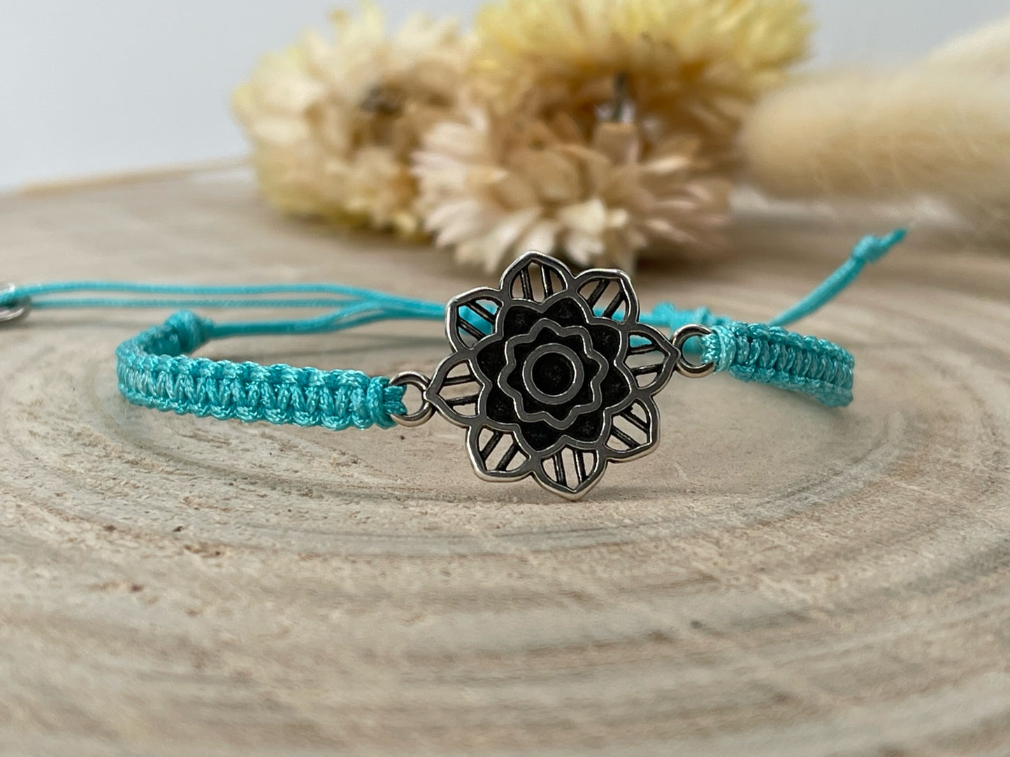 Freundschaftsarmband Makramee Armband Blume silberfarbenen Edelstahl