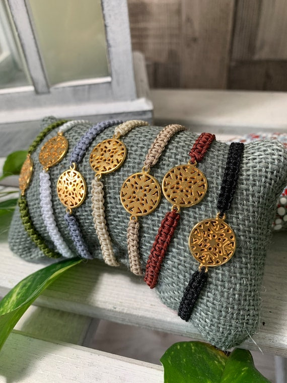 Freundschaftsarmband Makramee Schmuck Armband Schneeflocke goldfarben