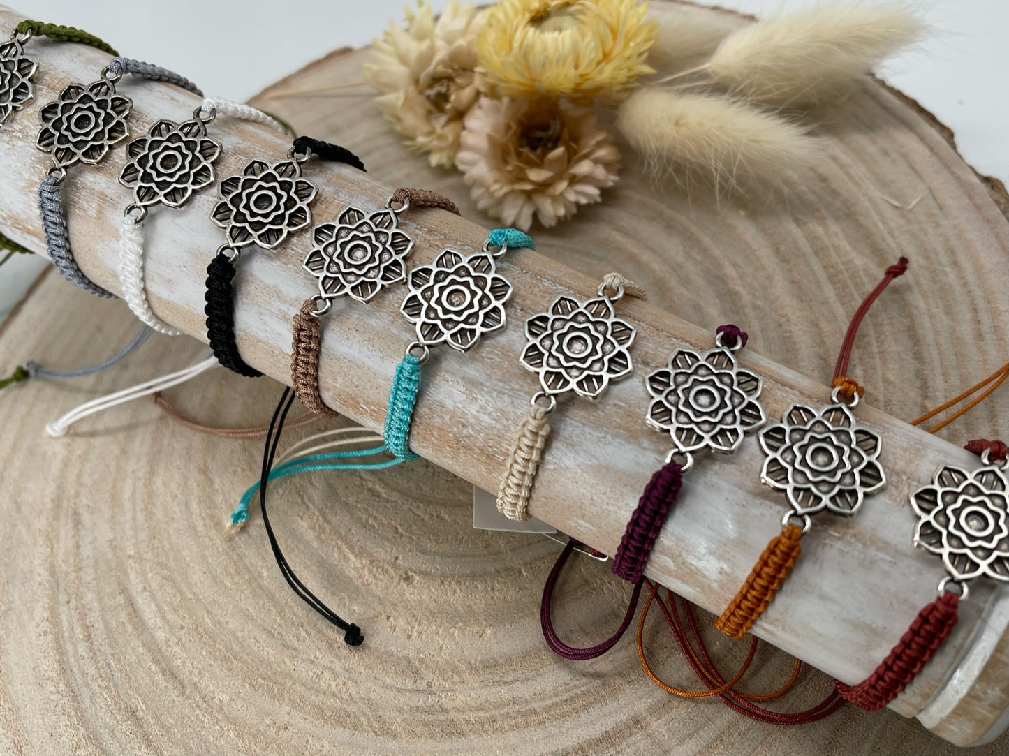 Freundschaftsarmband Makramee Schmuck Armband Blume silberfarben