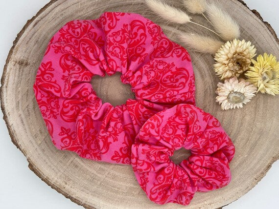 Scrunchie Haargummi elastisches Haarband rosa Ornamente für feines oder dickes Haar