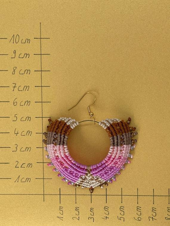 Einzigartiger Makramee Ohrring Ohrhänger Boho Hippie Schmuck Festival (1 Paar) rosa