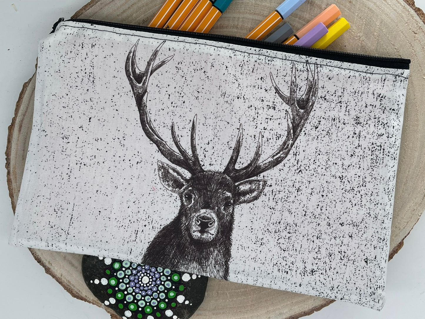 Stylische Federtasche Stifttasche Mäppchen Kosmetik kleine Tasche Hirsch schwarz/weiss