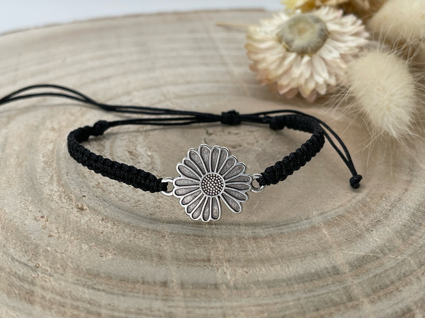 Freundschaftsarmband Makramee Schmuck Armband Gänseblümchen silberfarben