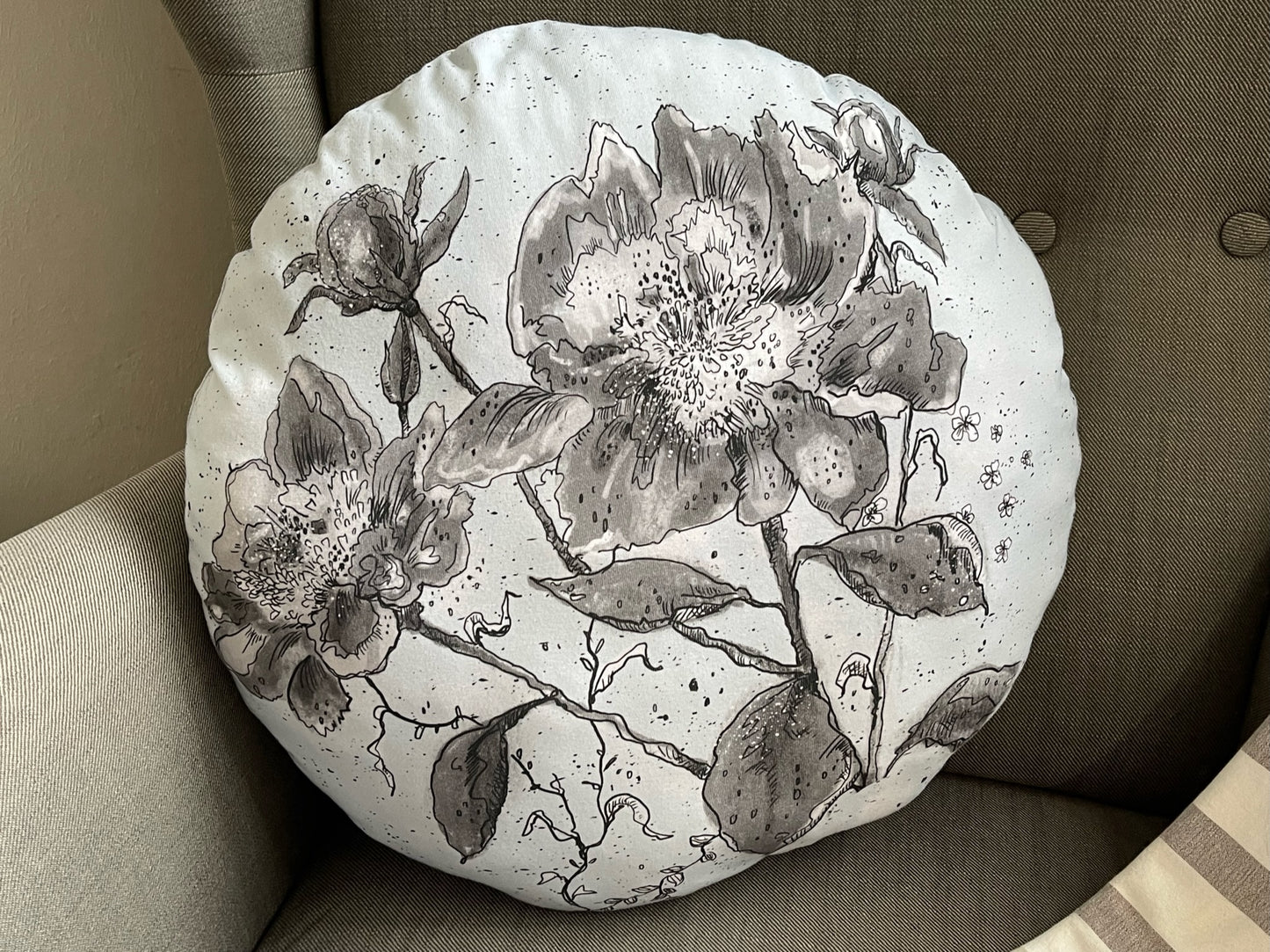Weiches gemütliches Kissen Kuschelkissen Dekokussen Reusekissen Magic Blumen