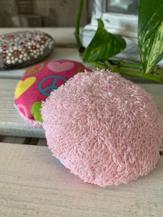 Taschenwärmer Beulenkühler Körnerkissen Peace rosa
