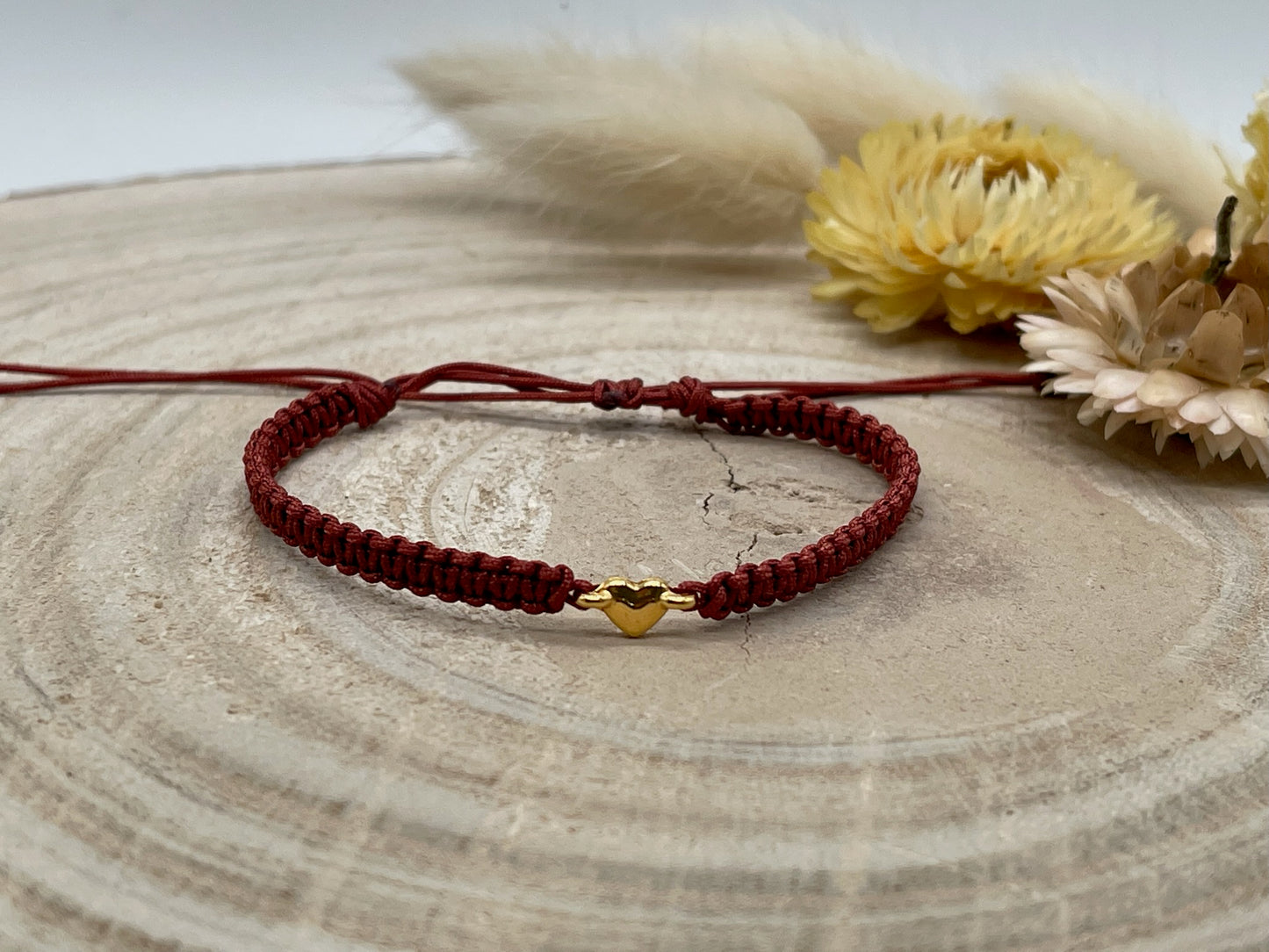 Freundschaftsarmband Makramee Armband kleines Herz goldfarben