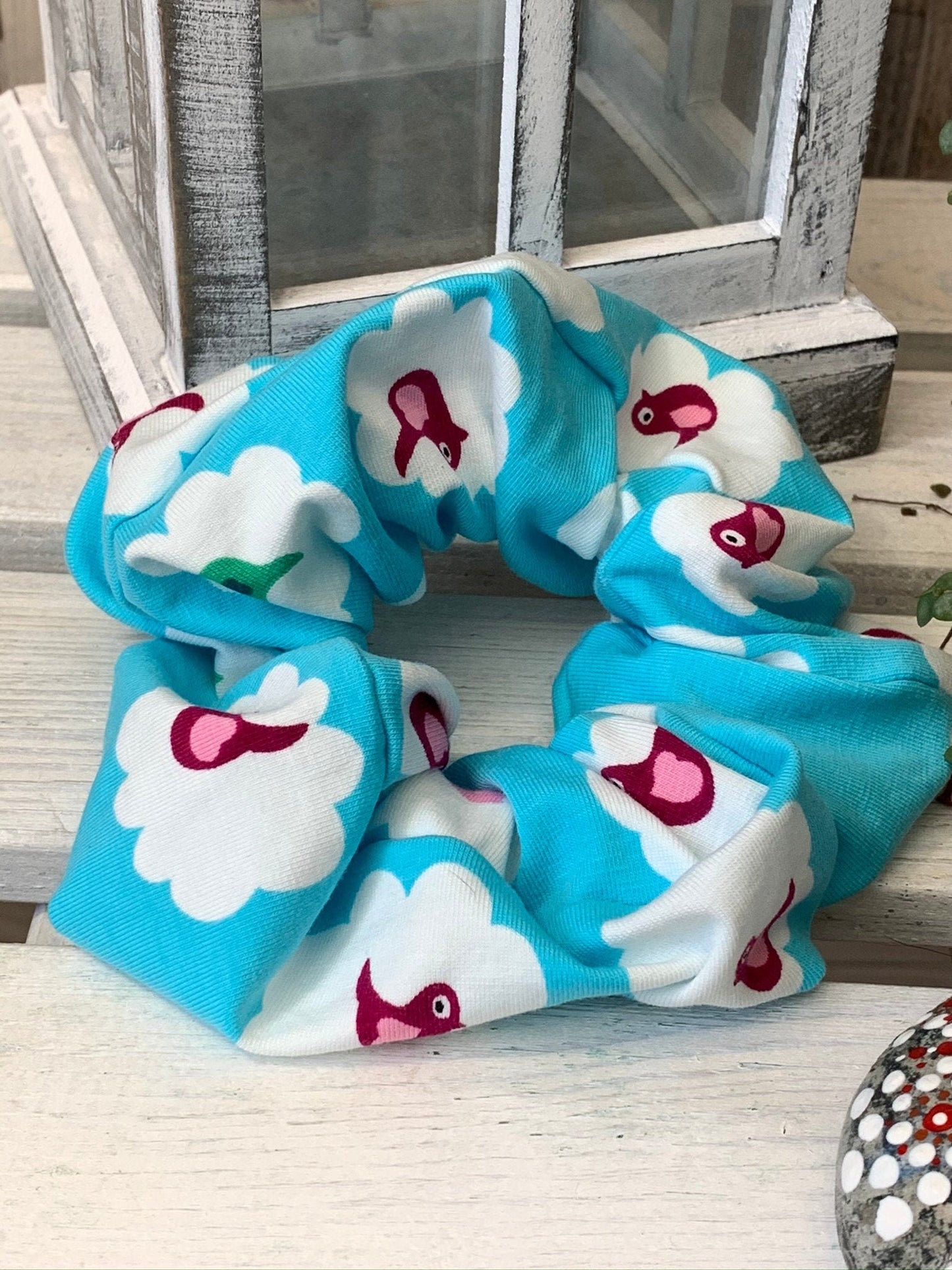 Scrunchie Haargummi kleine Vogel Welt blau