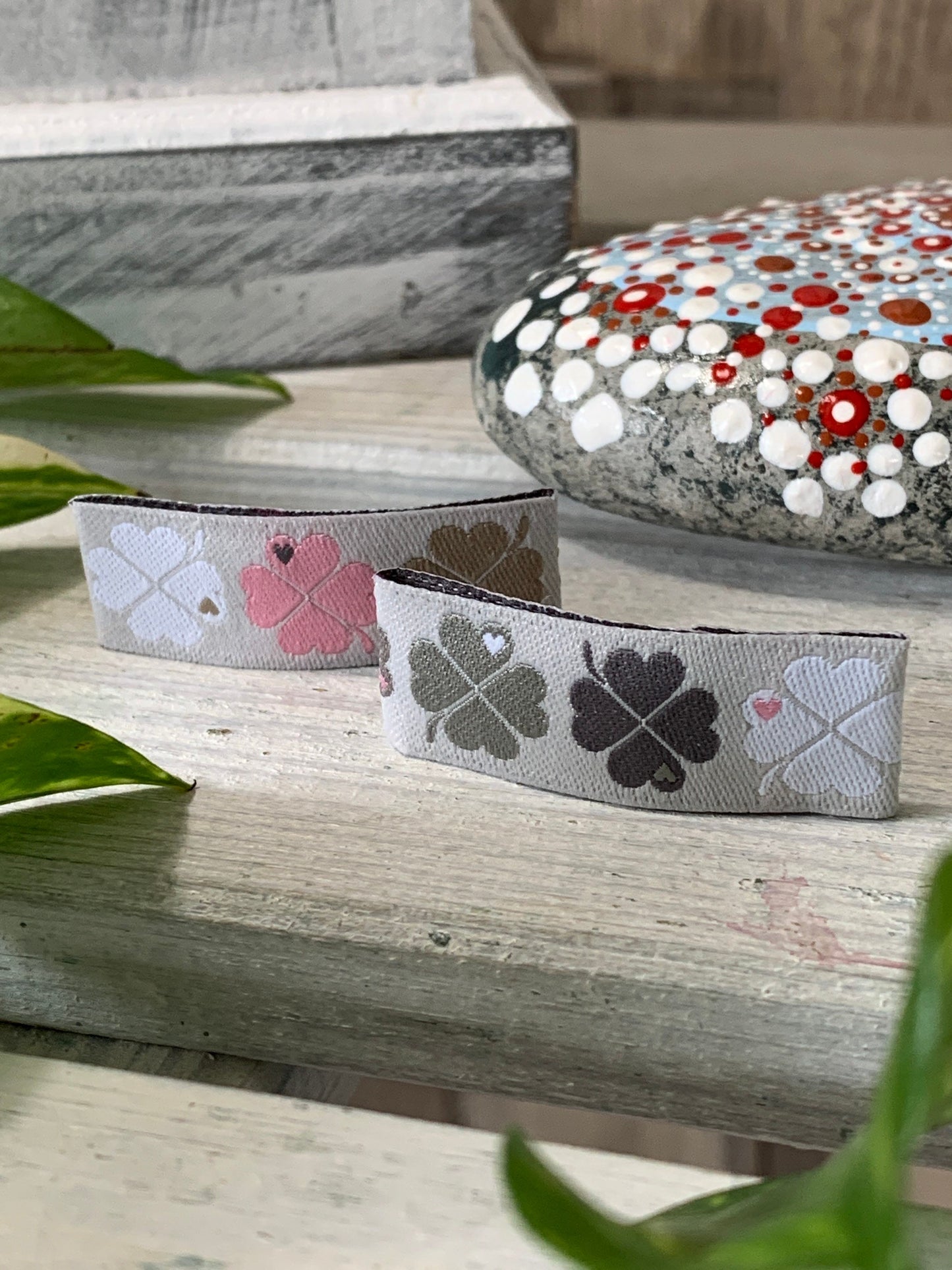 Haarspangen Haarclips Kleeblatt grau (1 Paar)