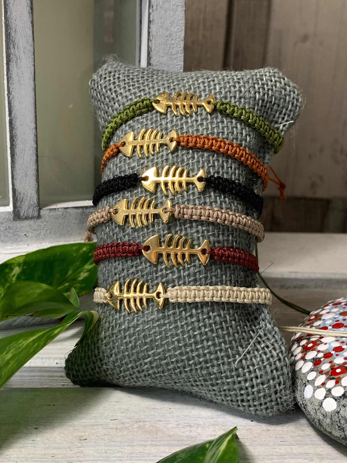 Freundschaftsarmband Makramee Schmuck Armband Fish goldfarben