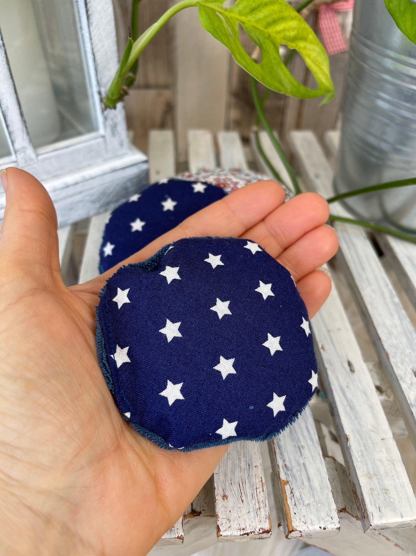 Taschenwärmer Beulenkühler Körnerkissen Sterne weiß blau