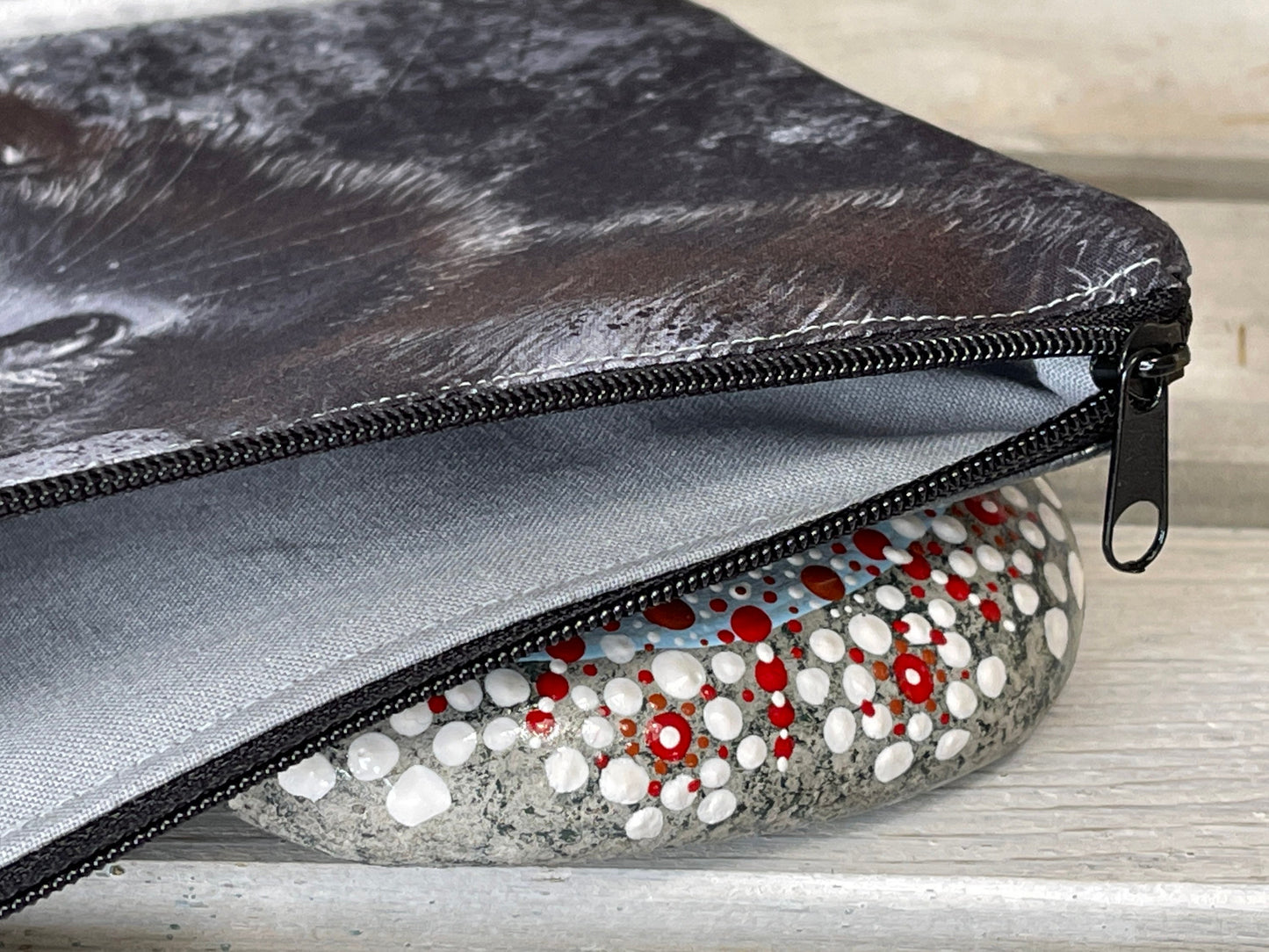 Stylische Federtasche Stifttasche Mäppchen Kosmetik kleine Tasche grau mit Panther Motiv