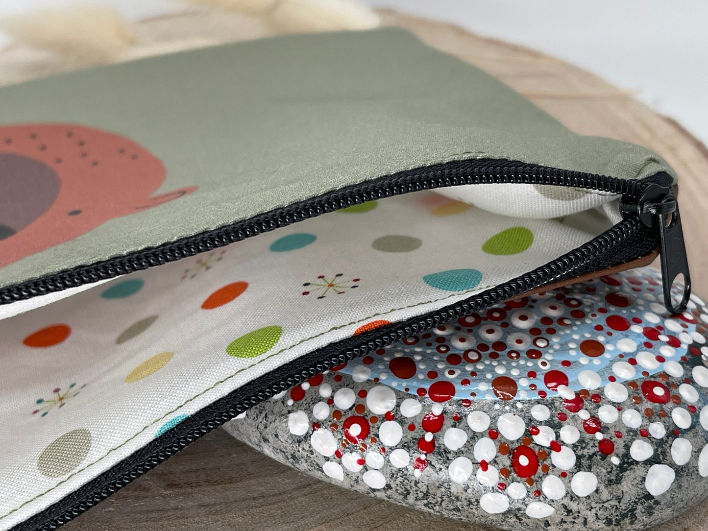 Stylische Federtasche Stifttasche Mäppchen Kosmetik kleine Tasche Herr Bär grün/braun