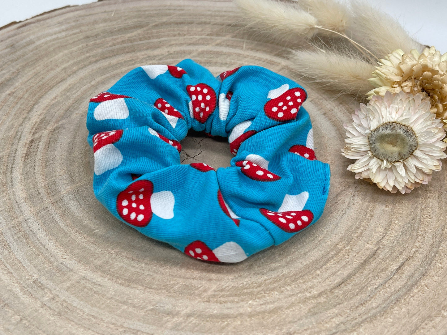 Scrunchie Haargummi kleine Pilze blau