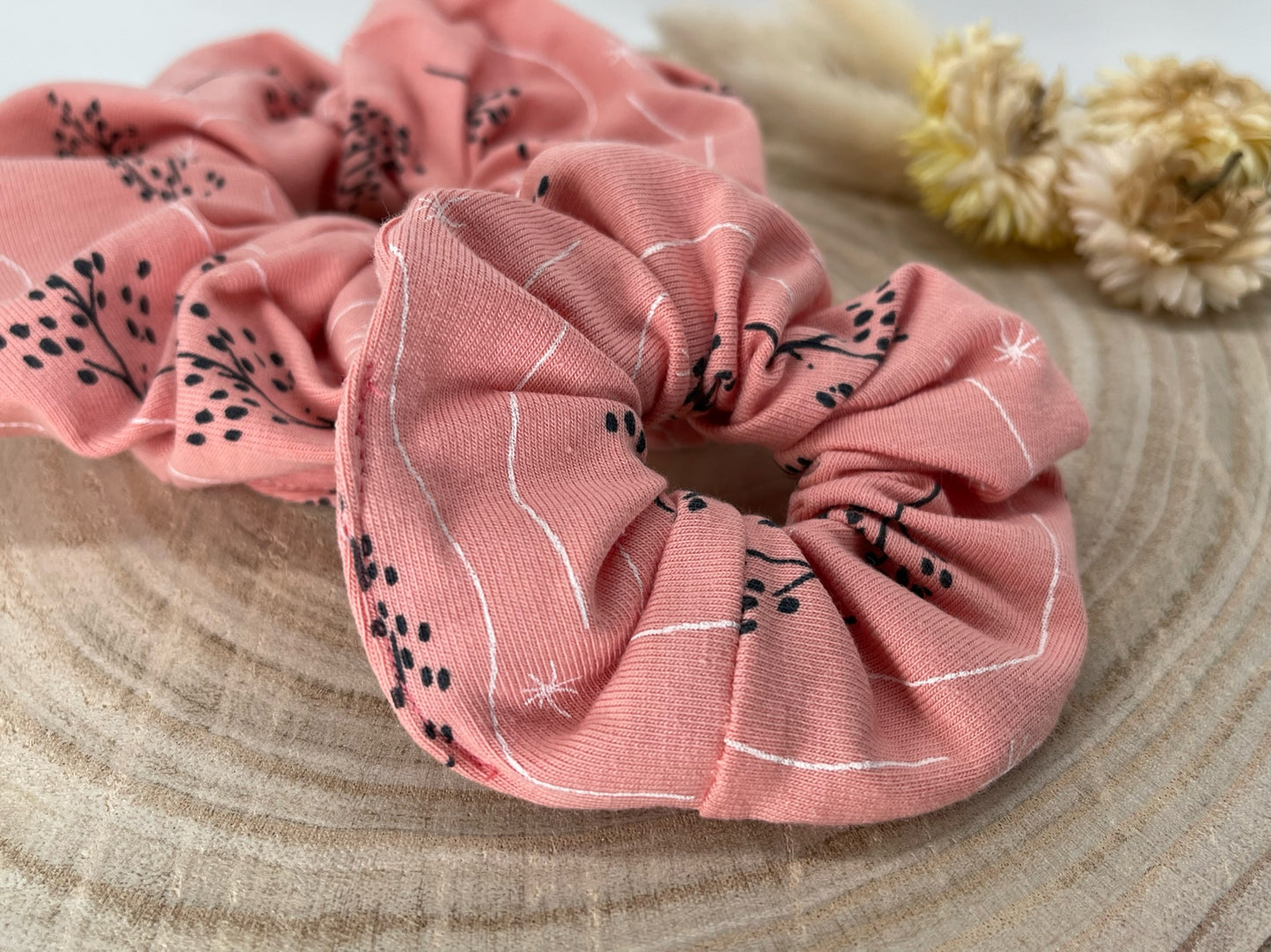 Scrunchie Haargummi elastisches Haarband Blumen auf apricot rosa für feines oder dickes Haar