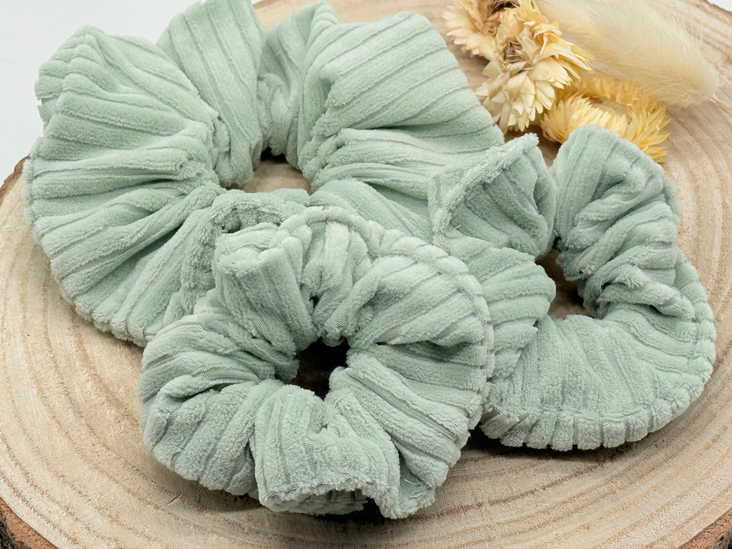 Soft Cord Scrunchie Haargummi uni hellgrün
