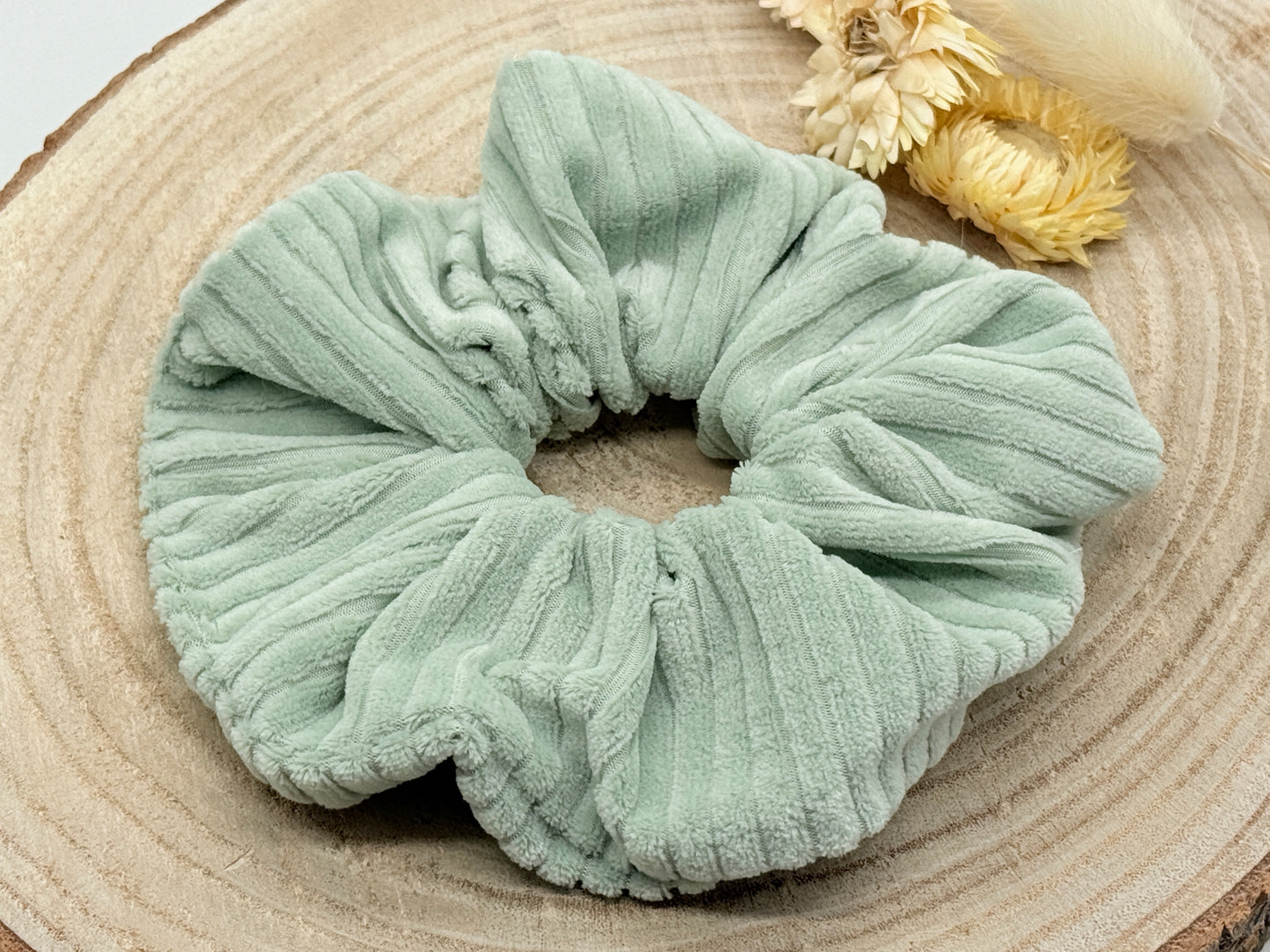 Soft Cord Scrunchie Haargummi uni hellgrün