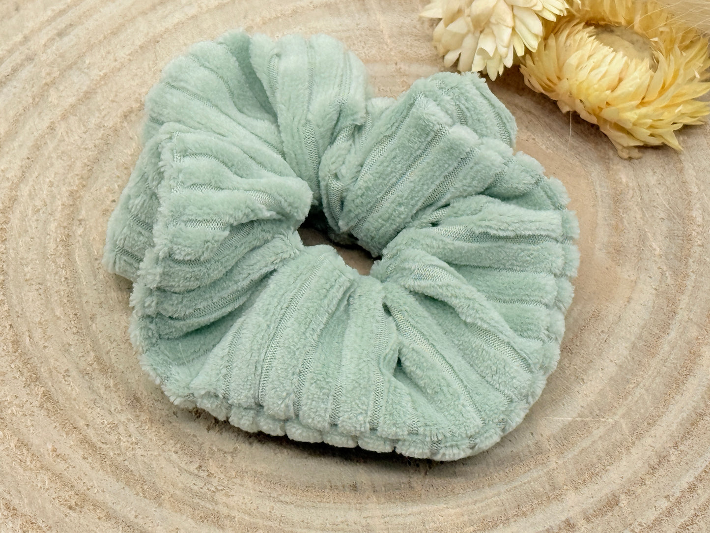 Soft Cord Scrunchie Haargummi uni hellgrün