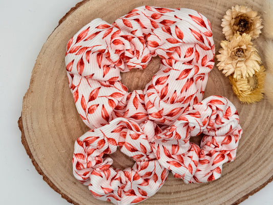 Ripp-Jersey Scrunchie Haargummi weiß mit Herbst Blätter