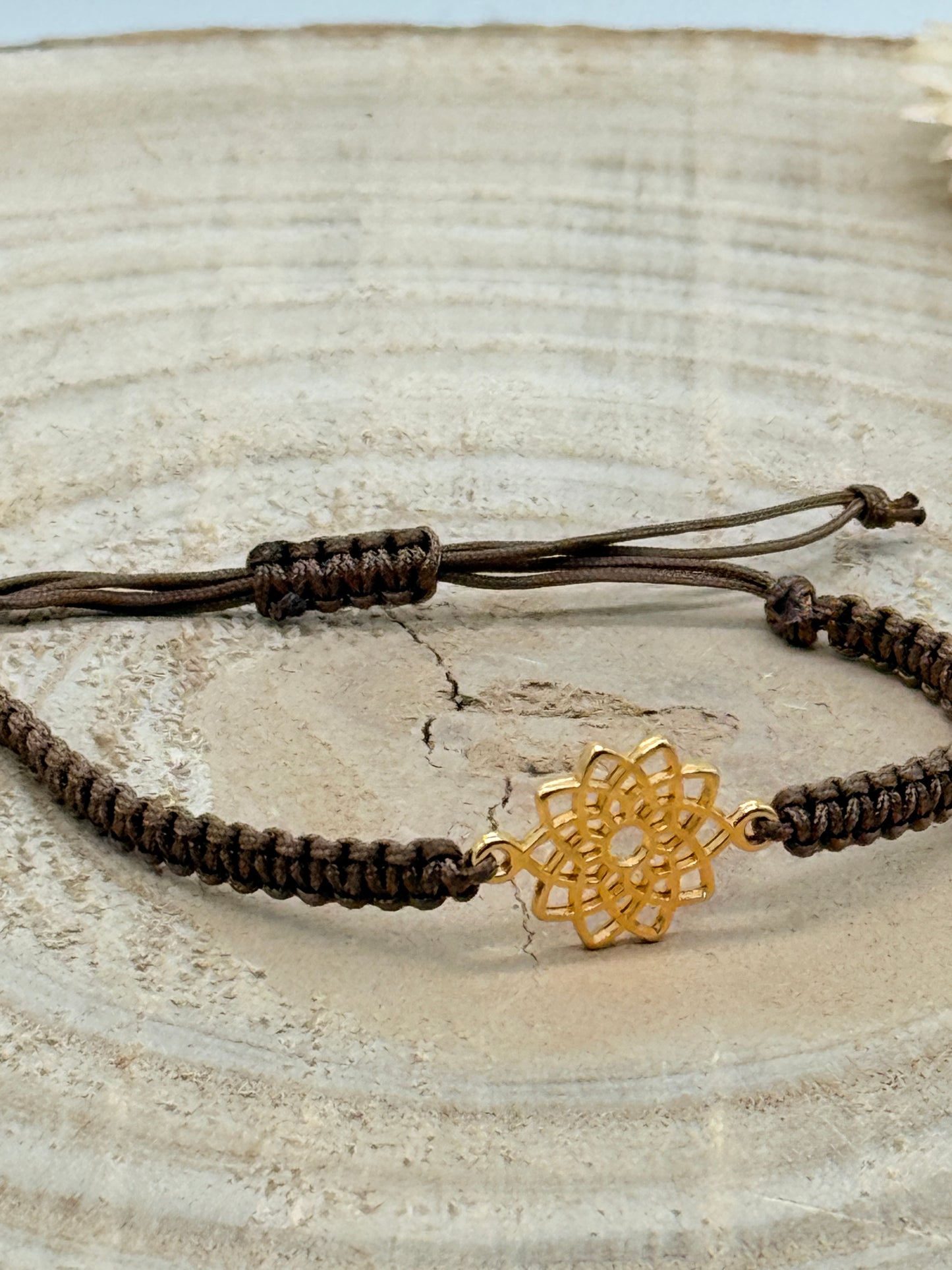 Freundschaftsarmband Makramee Armband Blumen Mosaik Edelstahl vergoldet