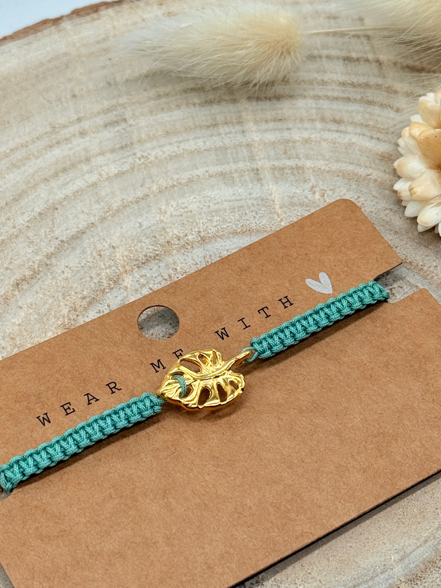 Makramee Armband Freundschaftsarmband großes Monster Blatt Edelstahl vergoldet