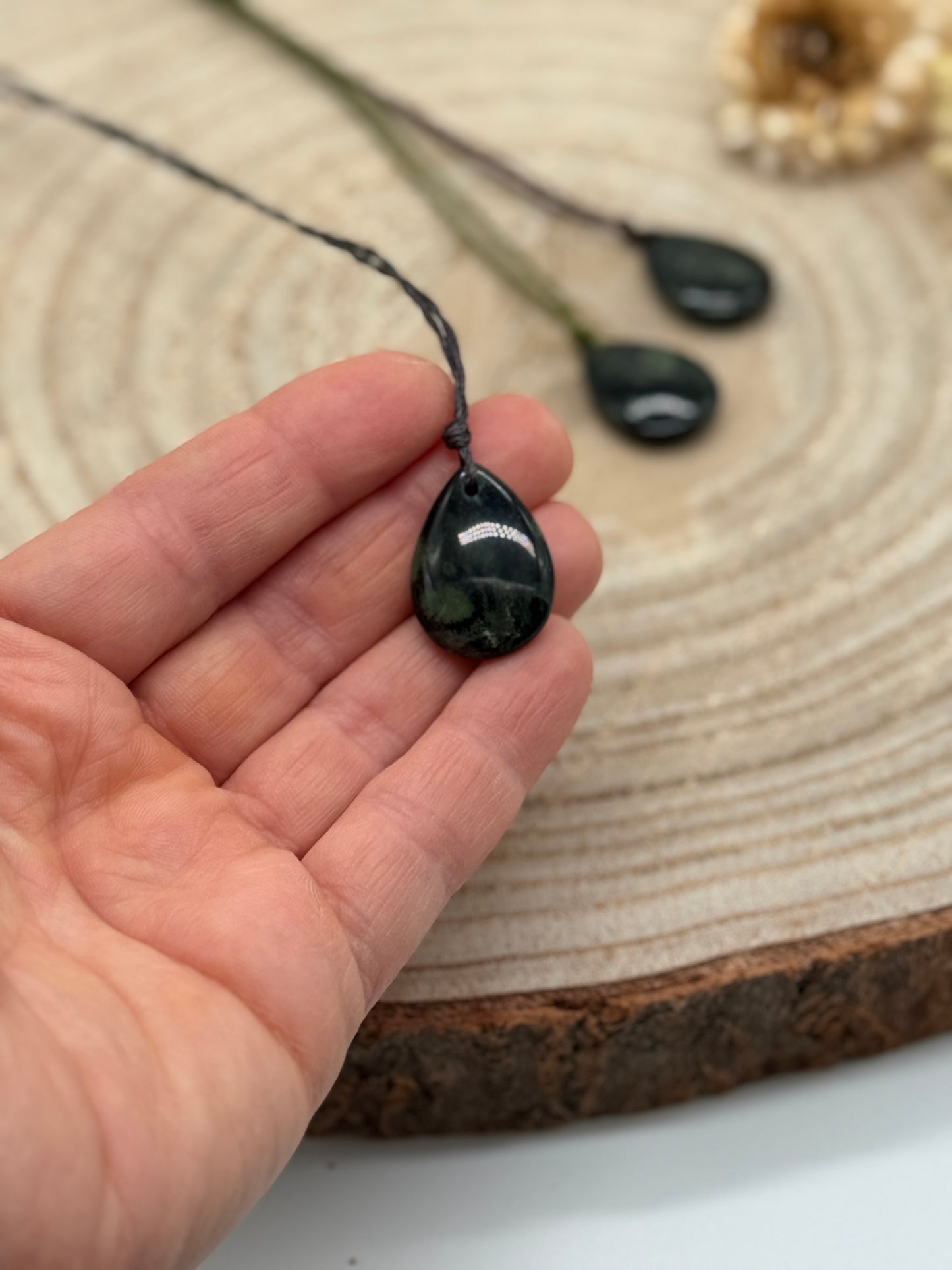 Makramee Choker Halbedelstein Kette grünes Auge