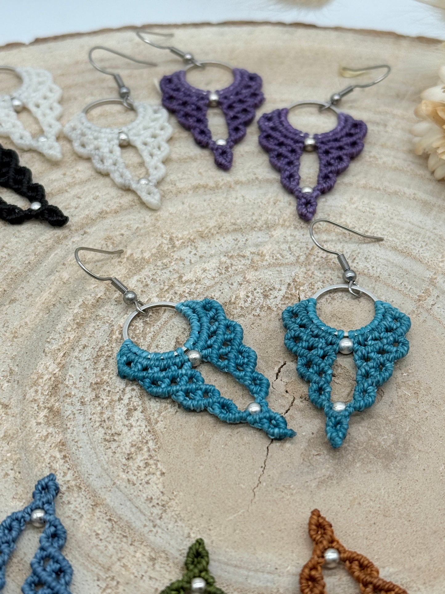 Einzigartiger Makramee Ohrhaenger Ohrring Claire (1 Paar)