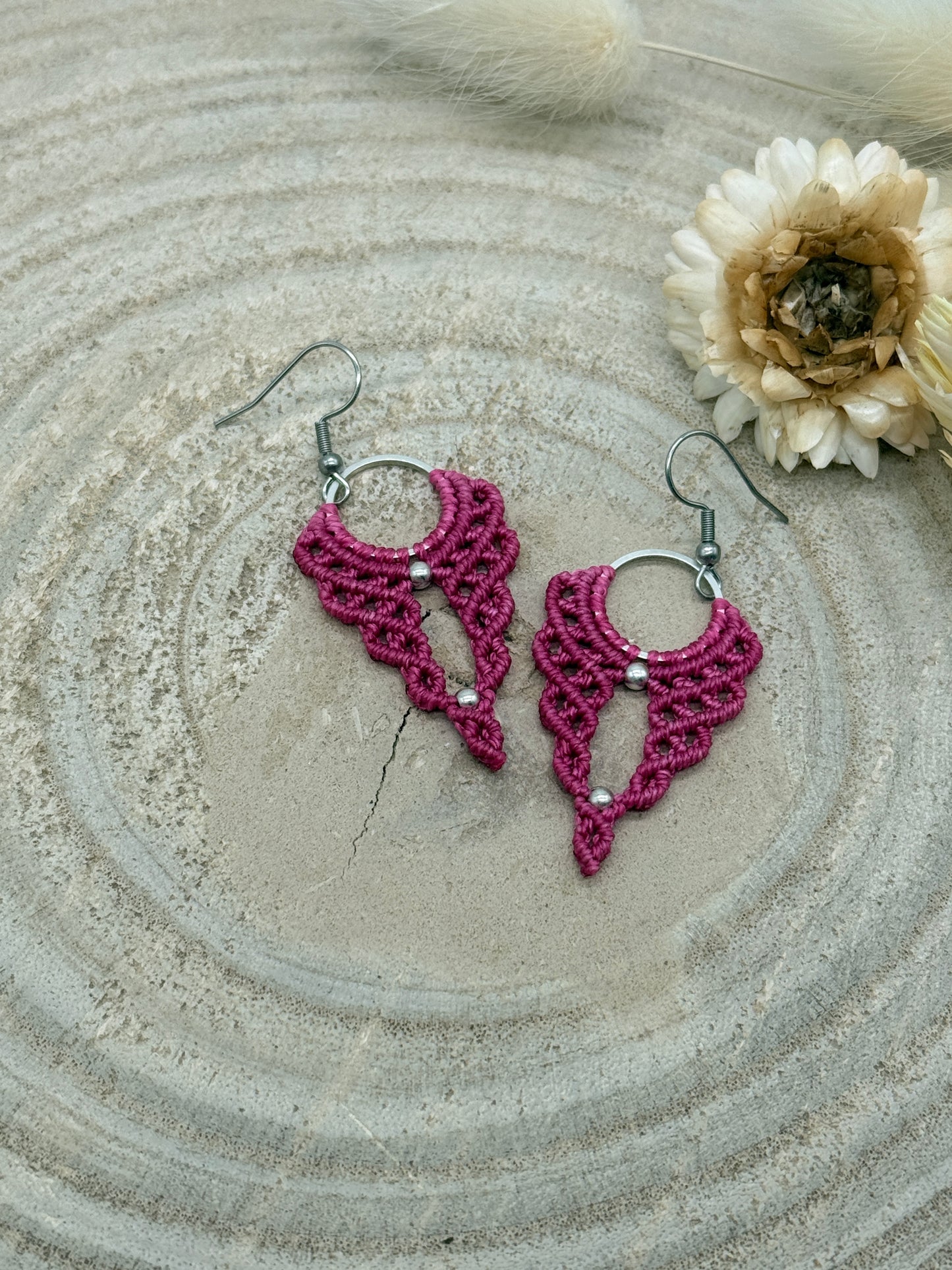 Einzigartiger Makramee Ohrhaenger Ohrring Claire (1 Paar)