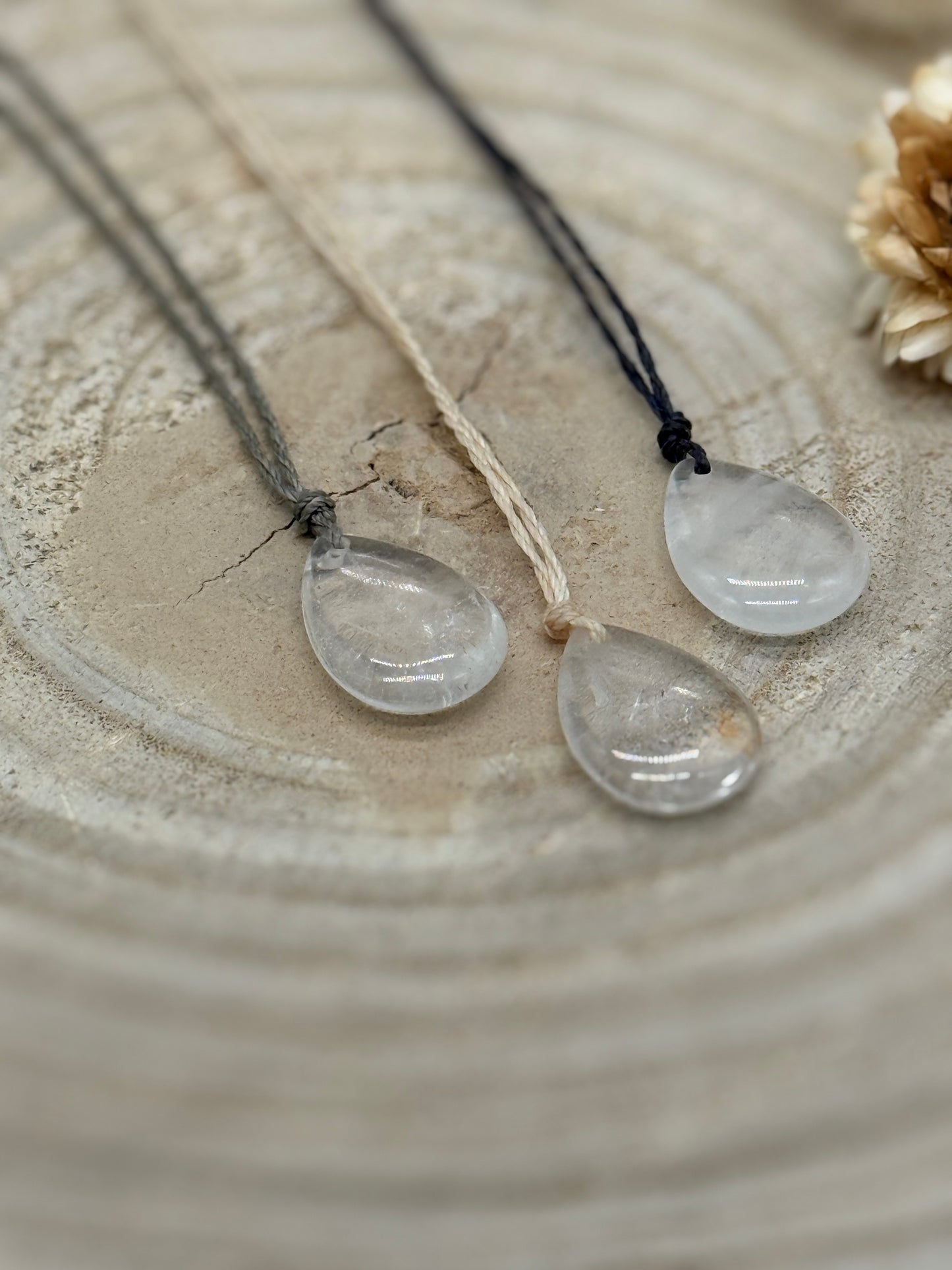 Makramee Choker Halbedelstein Kette weißer Quarz