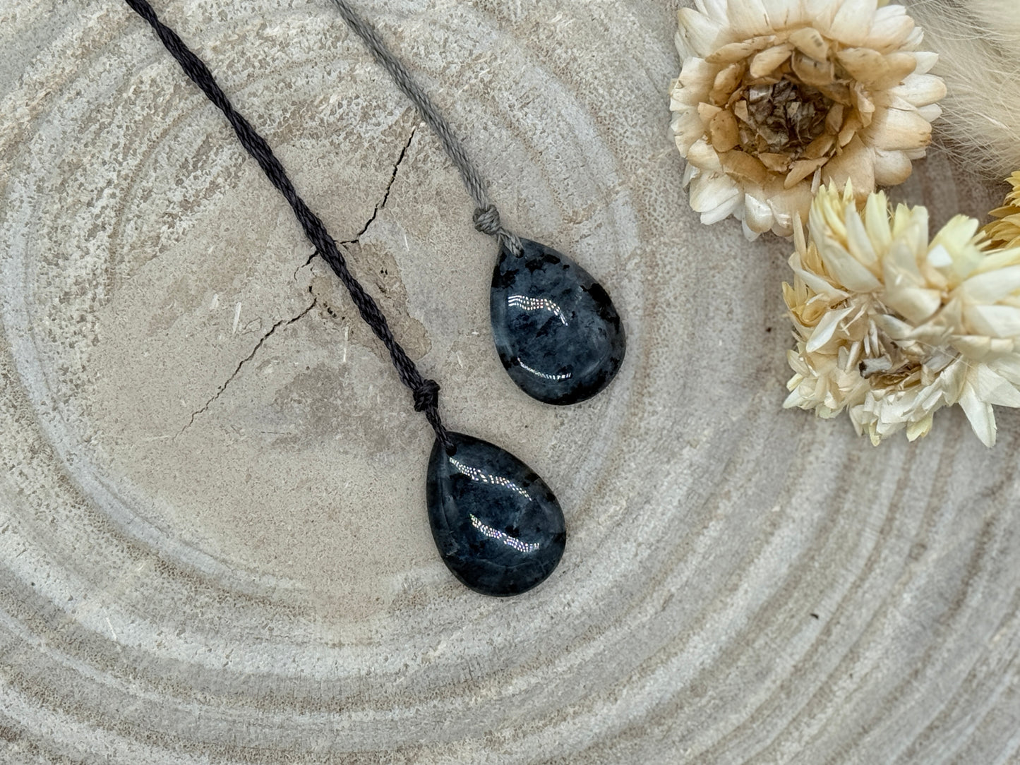 Makramee Choker Halbedelstein Kette Larvikit