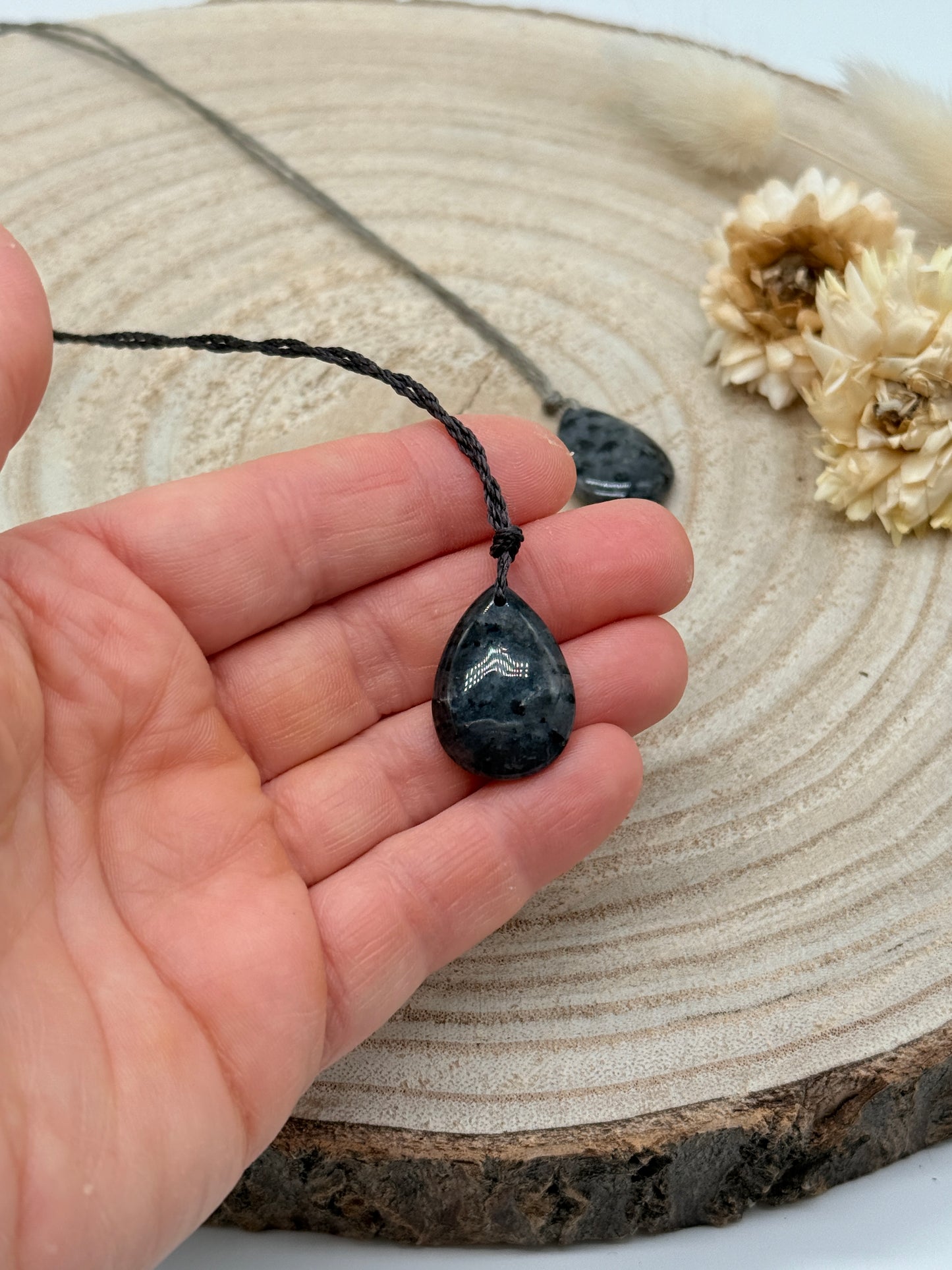 Makramee Choker Halbedelstein Kette Larvikit