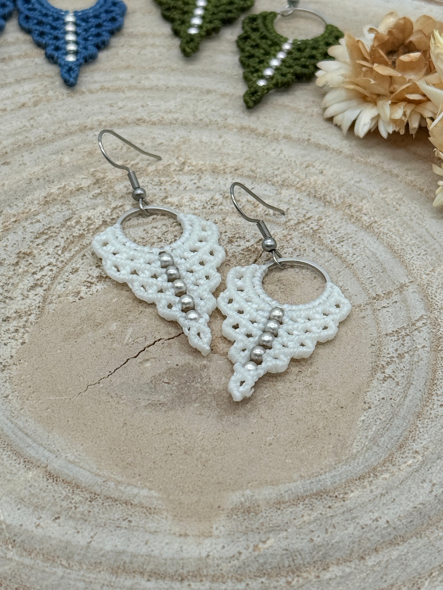 Einzigartiger Makramee Ohrhaenger Ohrring Claire II (1 Paar)