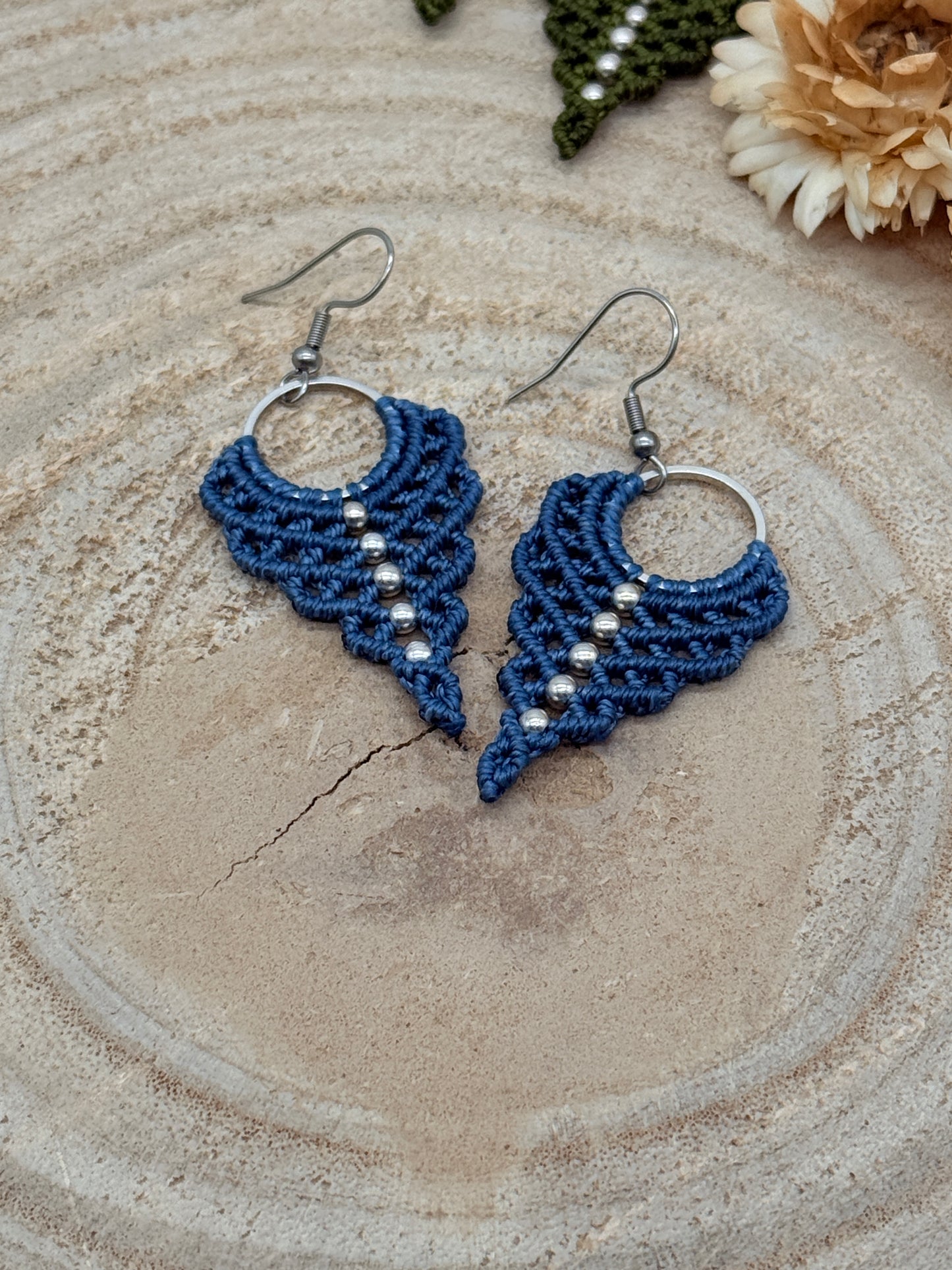 Einzigartiger Makramee Ohrhaenger Ohrring Claire II (1 Paar)