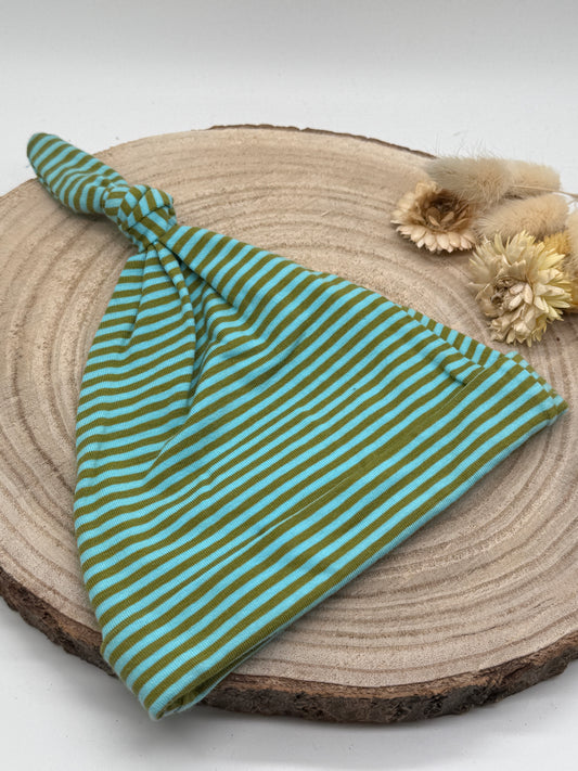 Babymütze mit Knoten – blau-grünen mit Streifen Motiv Gr. 62/68