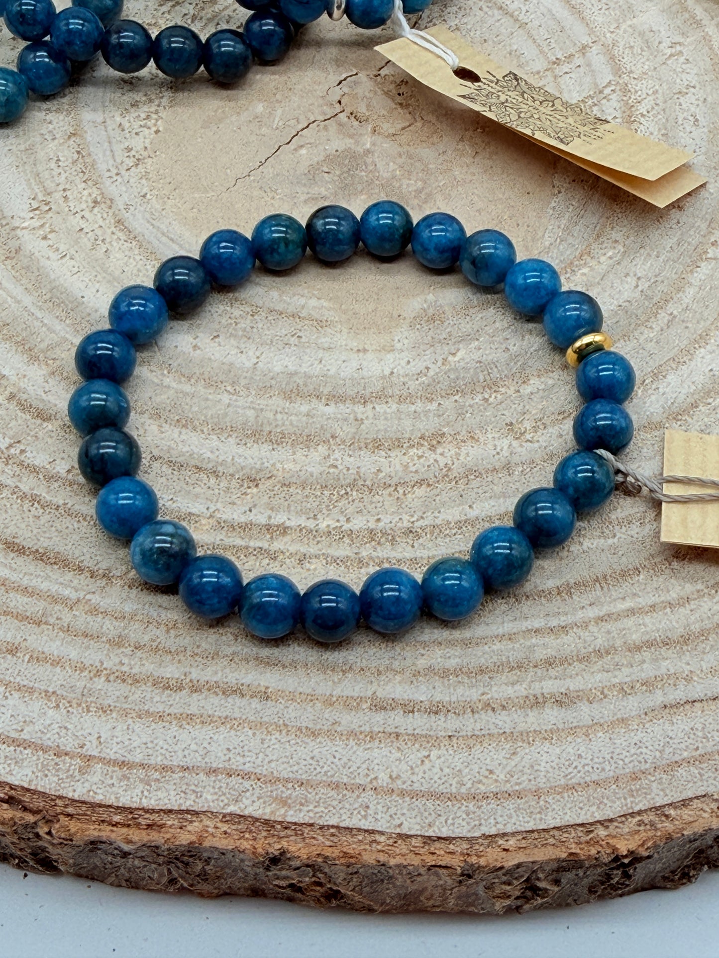 Elastisches Edelstein Armband mit Apatit Perlen