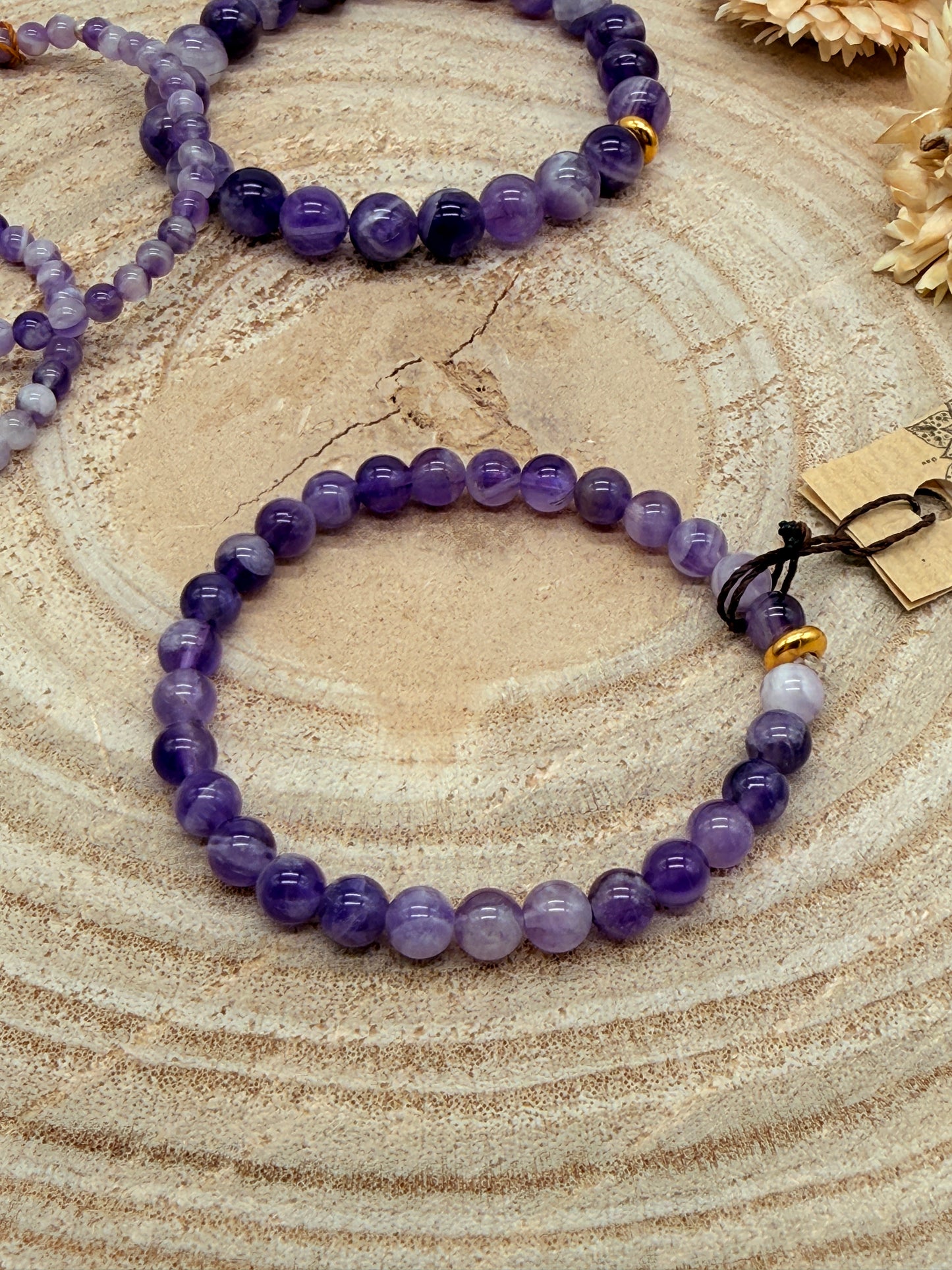 Elastisches Edelstein Armband mit Amethyst Perlen