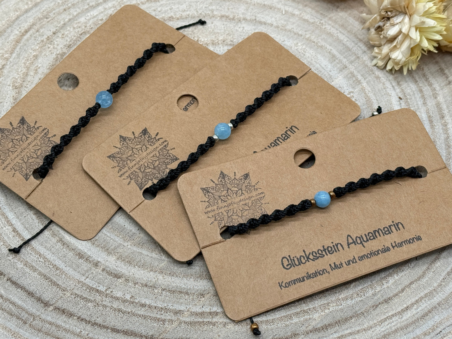 Makramee Armband mit Auamarin – Glücksstein Armband für Kommunikation, Mut & Harmonie