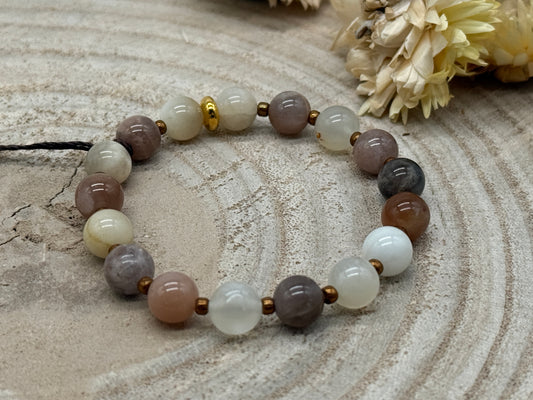 Elastisches Edelstein Armband mit Mondstein Perlen