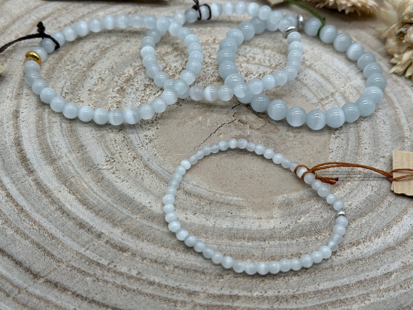 Elastisches Edelstein Armband mit Katzenaugenstein Perlen
