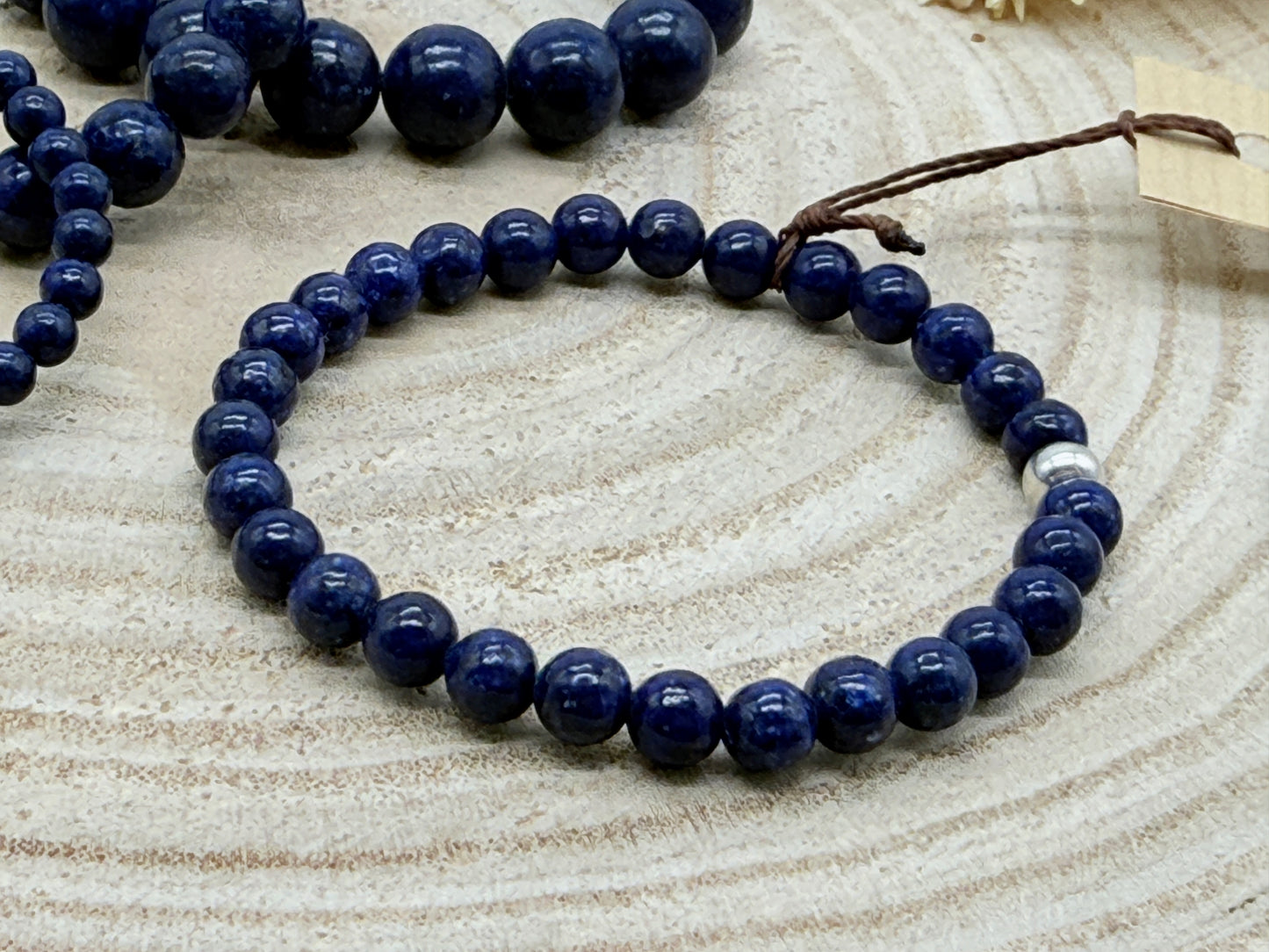 Elastisches Edelstein Armband mit Lapislazuli Perlen