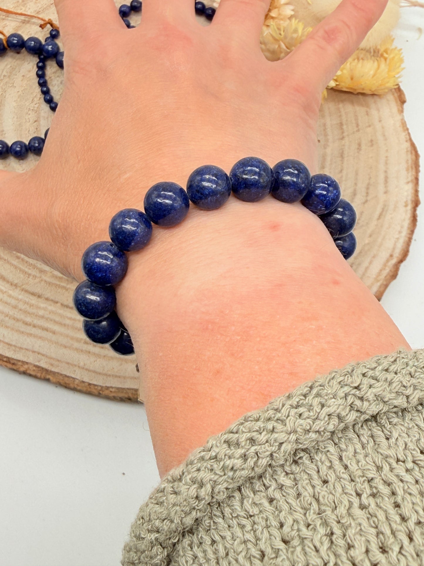 Elastisches Edelstein Armband mit Lapislazuli Perlen