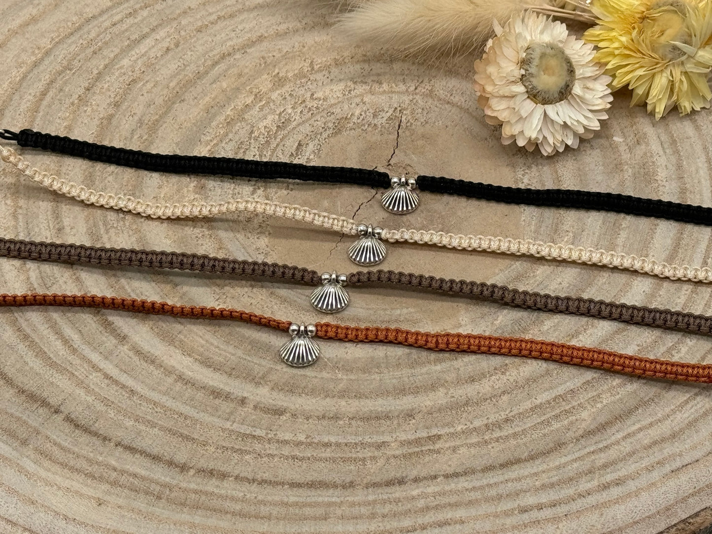 Makramee Fusskettchen Fussbändchen Schmuck Boho Hippie mit silberfarbenen Edelstahl Anhänger Muschel II