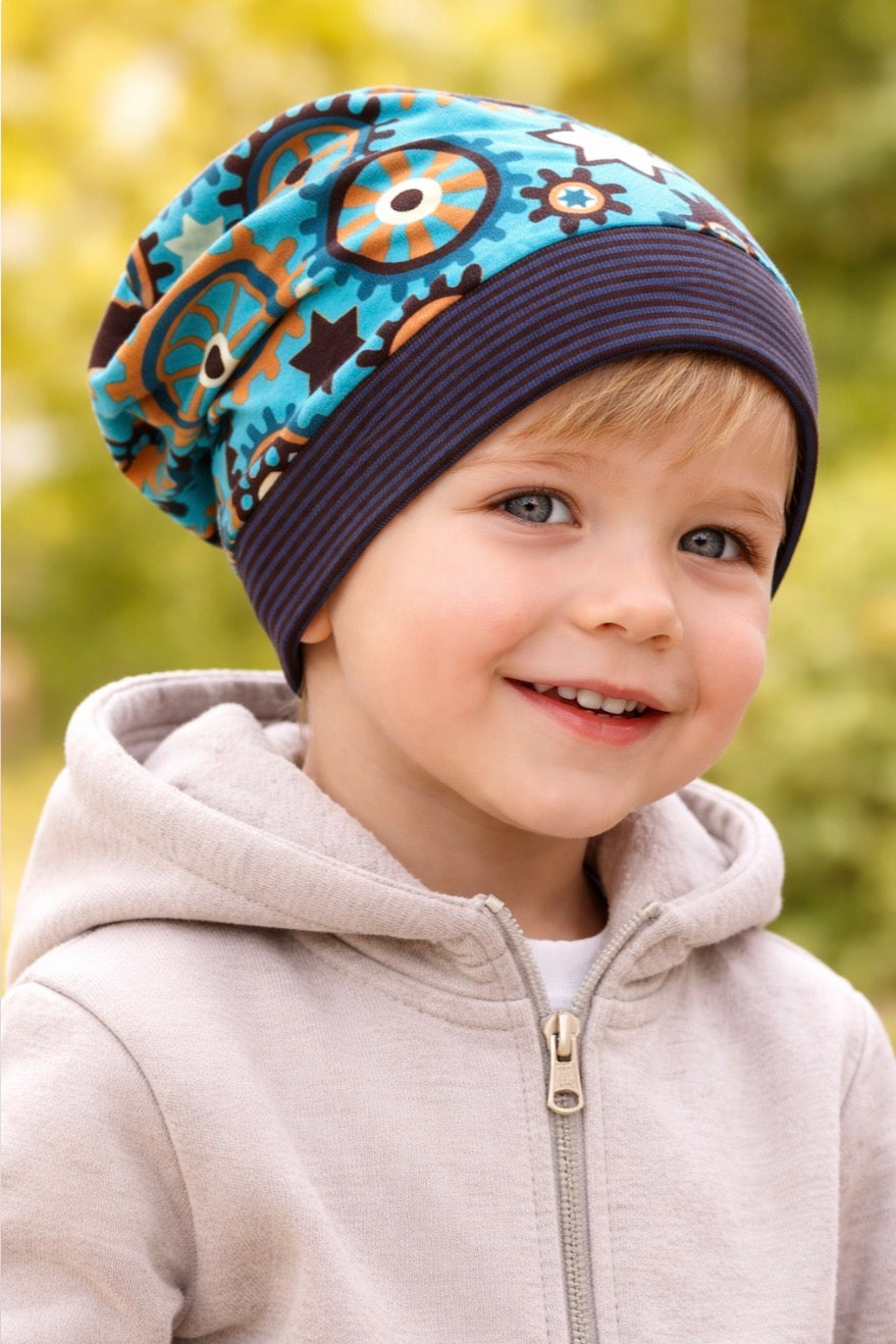 Beanie für Kinder mit Bund - Zahnräder Motiv auf blau