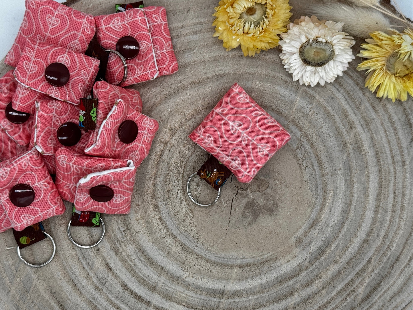 Schlüsselanhänger Mini Tasche mit Einkaufswagenchip praktische Mini Geldbörse rosa mit Äpfel