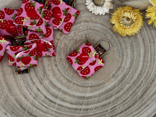 Schlüsselanhänger Mini Tasche mit Einkaufswagenchip praktische Mini Geldbörse rosa mit Erdbeeren