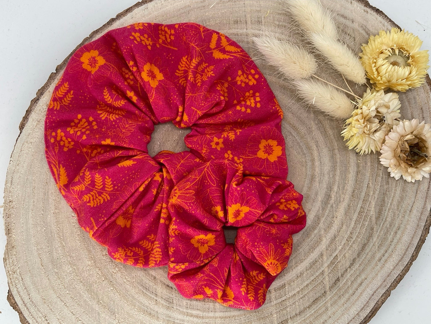 Scrunchie Haargummi Haarband rot mit orangen Blumen
