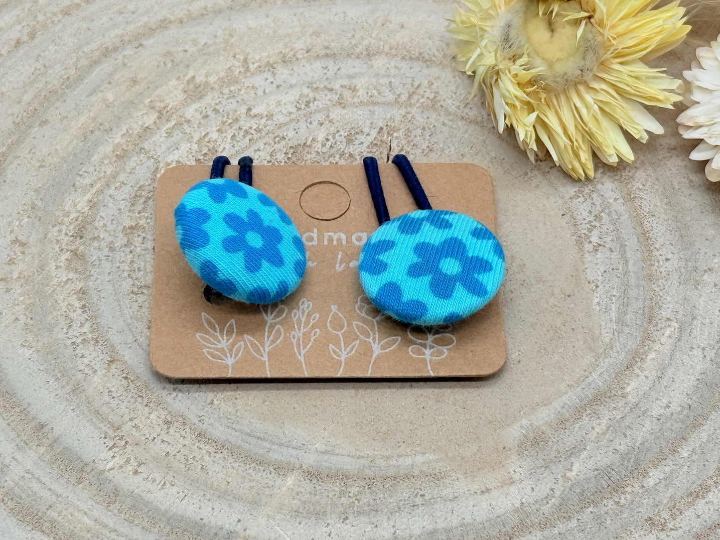 Retro Knopf Haargummi Blumen blau