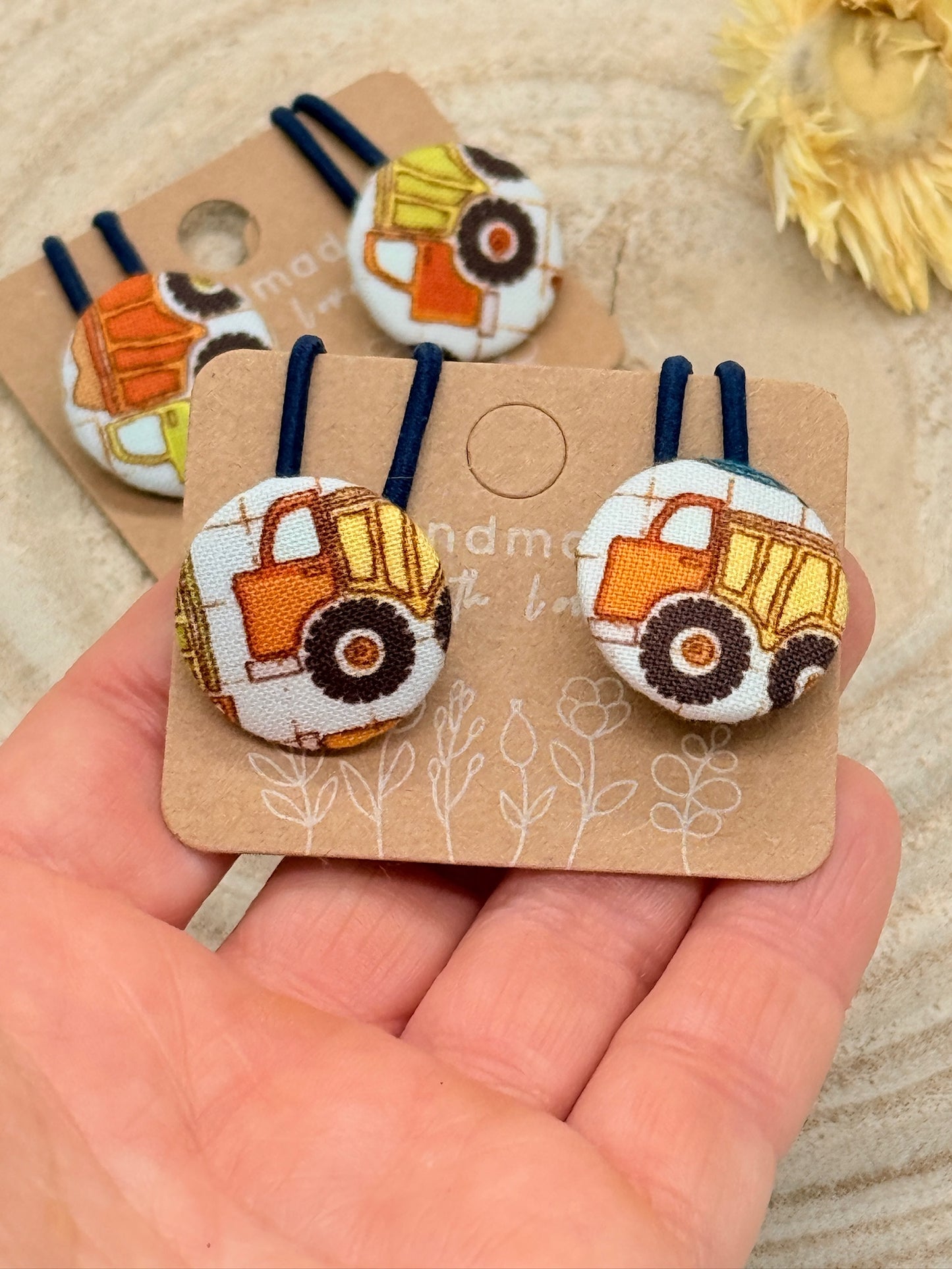 Retro Knopf Haargummi LKW blau
