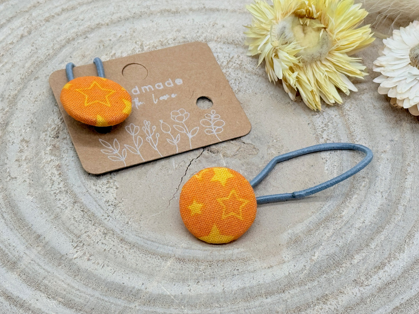 Retro Knopf Haargummi Sterne orange