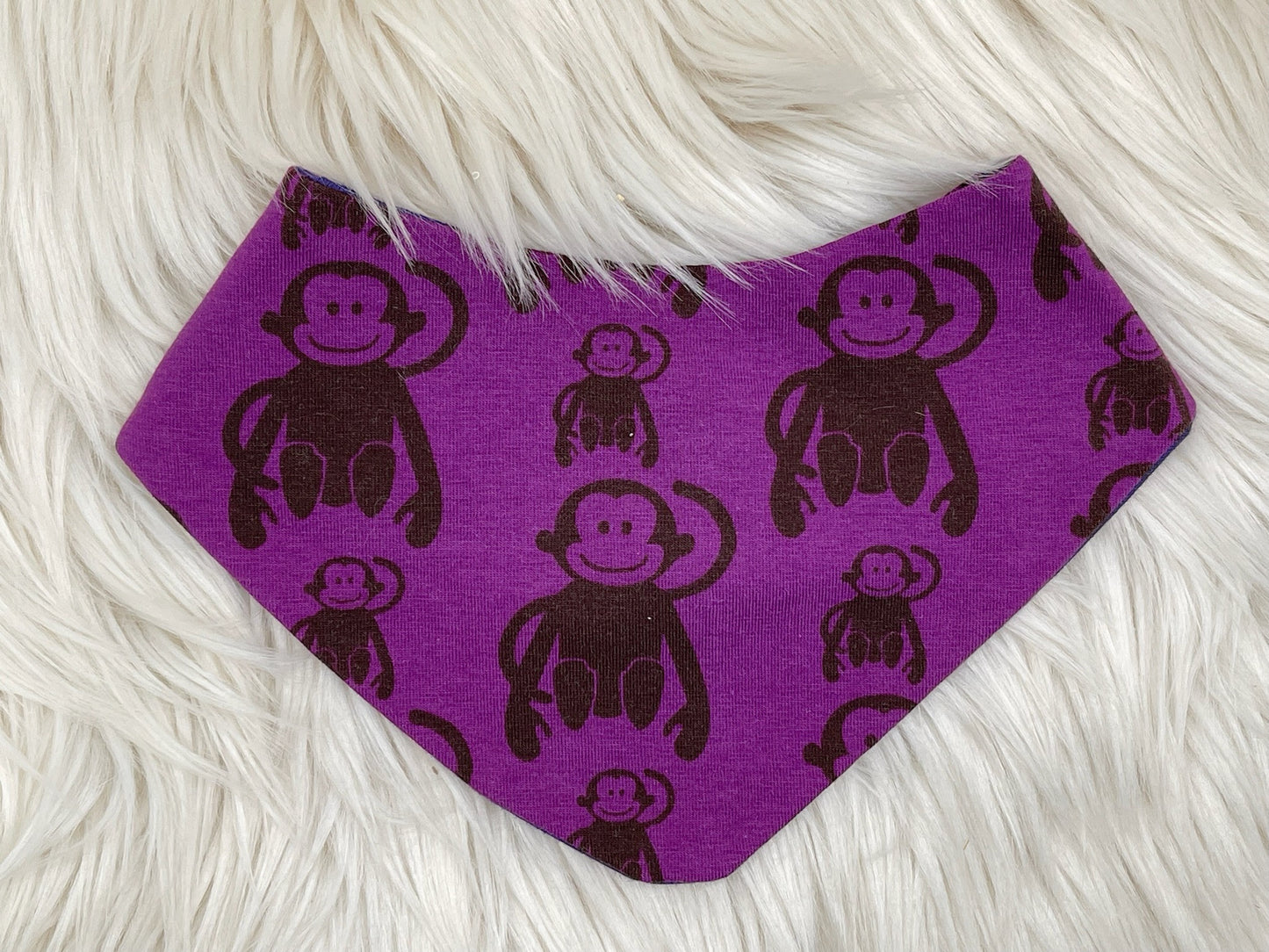 SALE Wendehalstuch Sternchen mit Affen auf lila